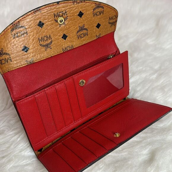 💯Authentic MCM Tifold Vesitos Long Wallet🍀 - Picture 7 of 16